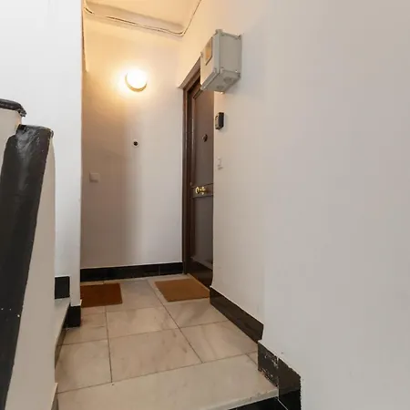 2 Bedroom Virgen De Begona Appartamento