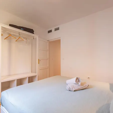 2 Bedroom Virgen De Begona Siviglia