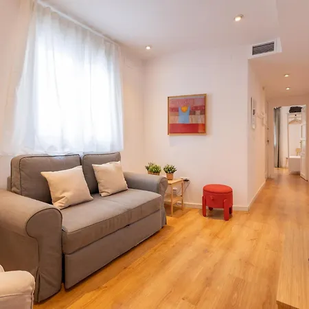 2 Bedroom Virgen De Begona 塞维利亚